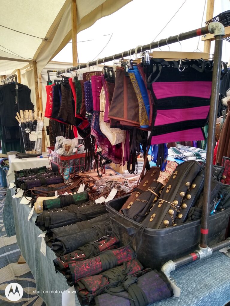 350298868 198980459279603 231568283406556740 n 768x1024