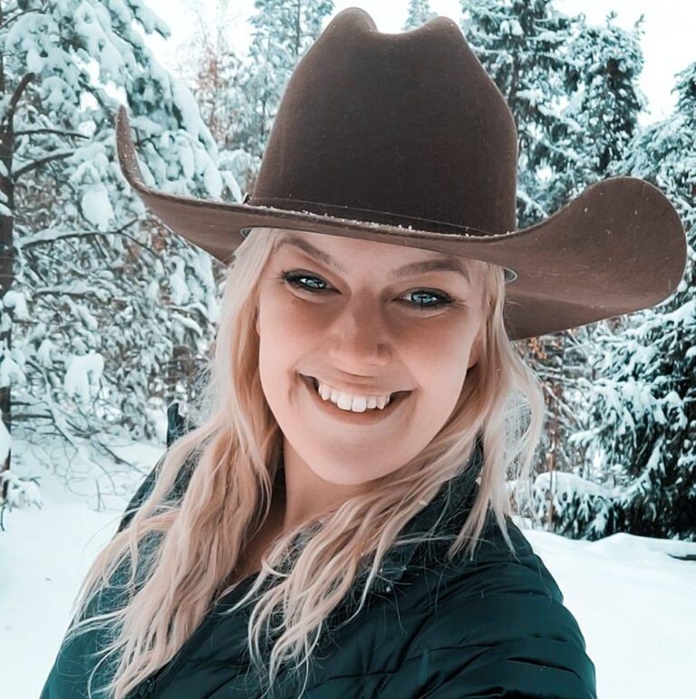 398669533 10160836382038879 415077493834971116 n 768x771