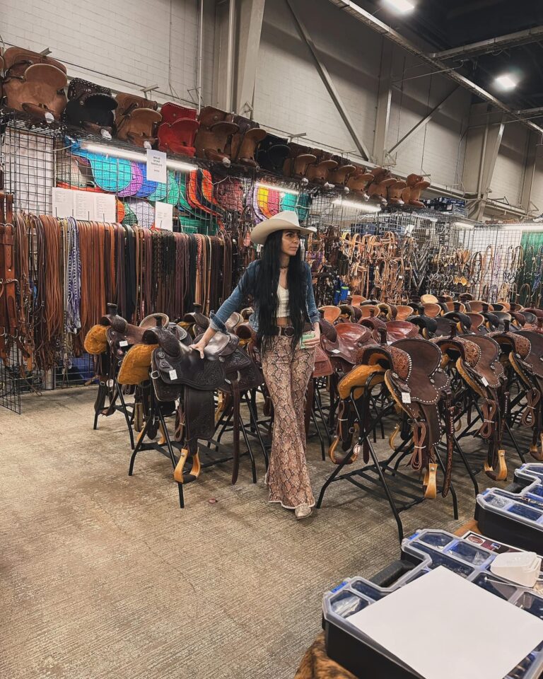 432045184 300833343025534 1019705125590572806 n 768x960