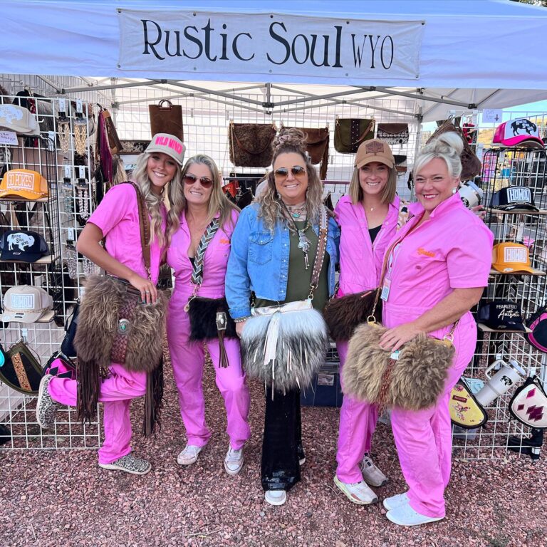 459298268 18069266620583940 2426559596728127844 n 768x768