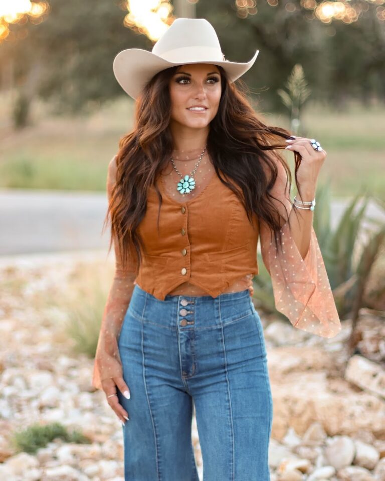 461963097 523267806999720 4895919296120809739 n 768x960