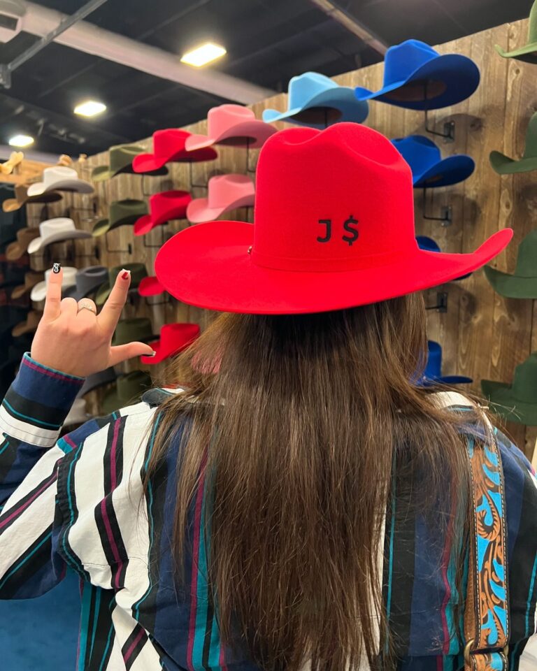 462781631 17902226517059897 3581425931176653829 n 768x960