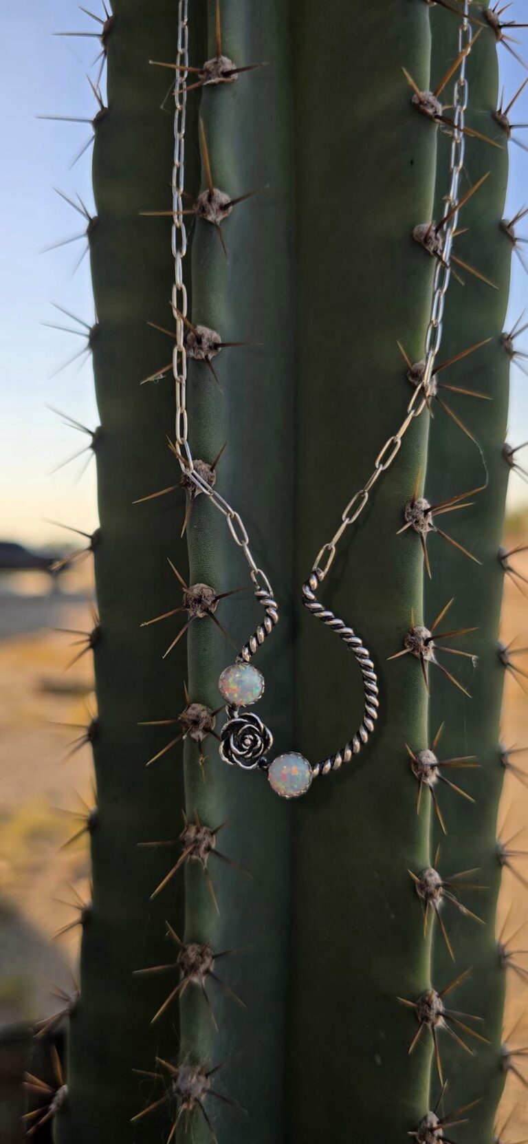 464307897 8946033972073222 904397345566758080 n 768x1663