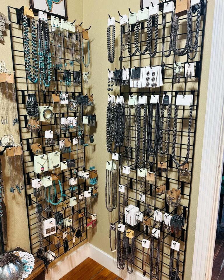 464417555 17958802181822646 4687863388293411838 n 768x960