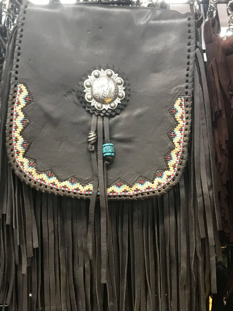 115980244 3206353152755439 813894931109828914 n 768x1024