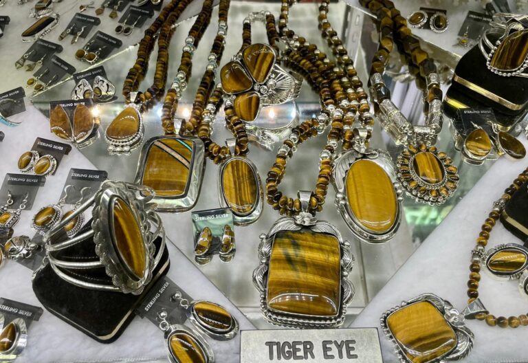 295516277 2871775596301862 1298258778841773771 n 768x528