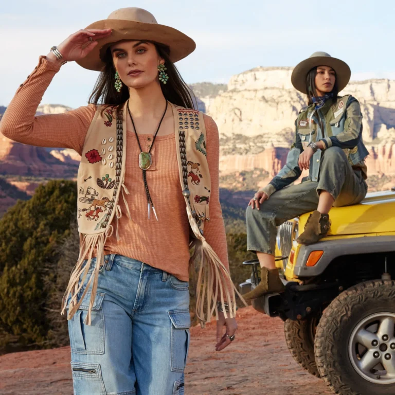 28 Double 07979 ret 5000x.jpg 768x768