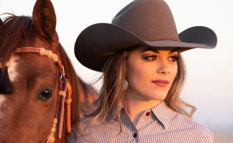 Ashlyn Williams 3 768x472