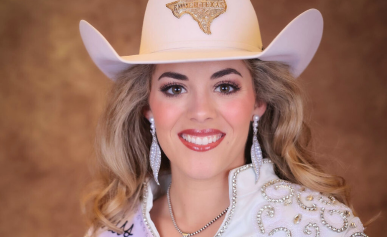 Ashlyn Williams 4 768x472