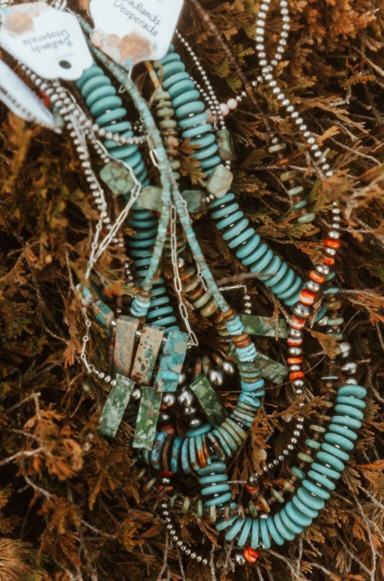 472487906 122199907502179058 7099484223962368822 n 768x1162