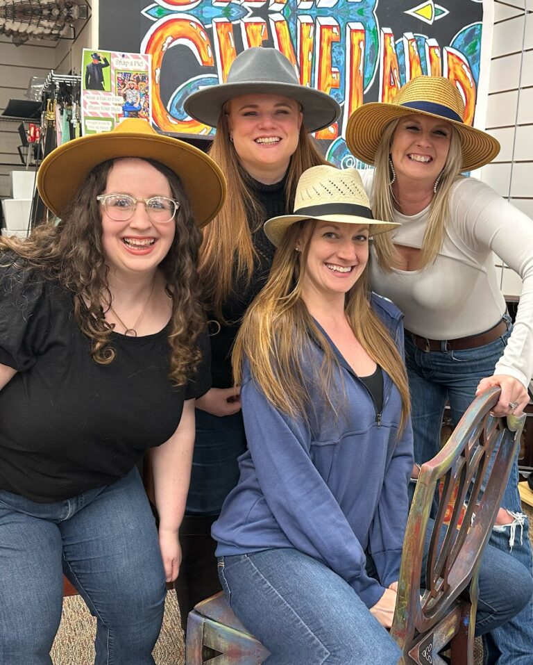 474041760 18486218098038736 242437261769416854 n 768x957